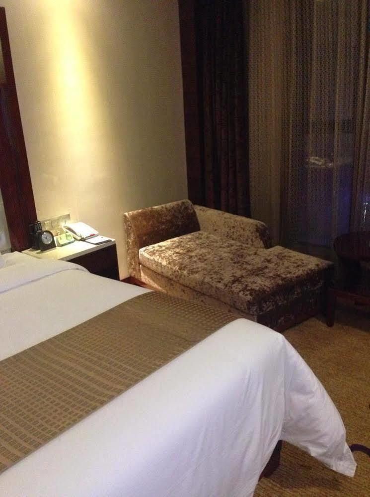 Jinya International Hotel Csangsa Kültér fotó