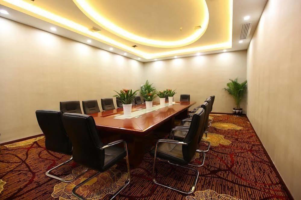 Jinya International Hotel Csangsa Kültér fotó